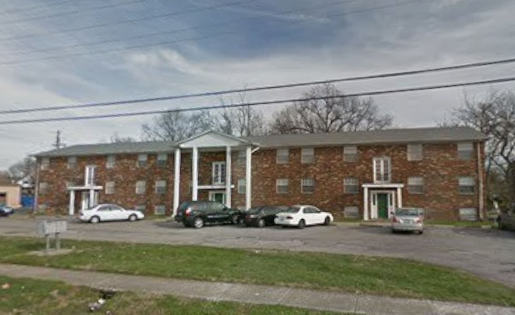 Louisville Apartment: 3513-3517 Georgetown Place