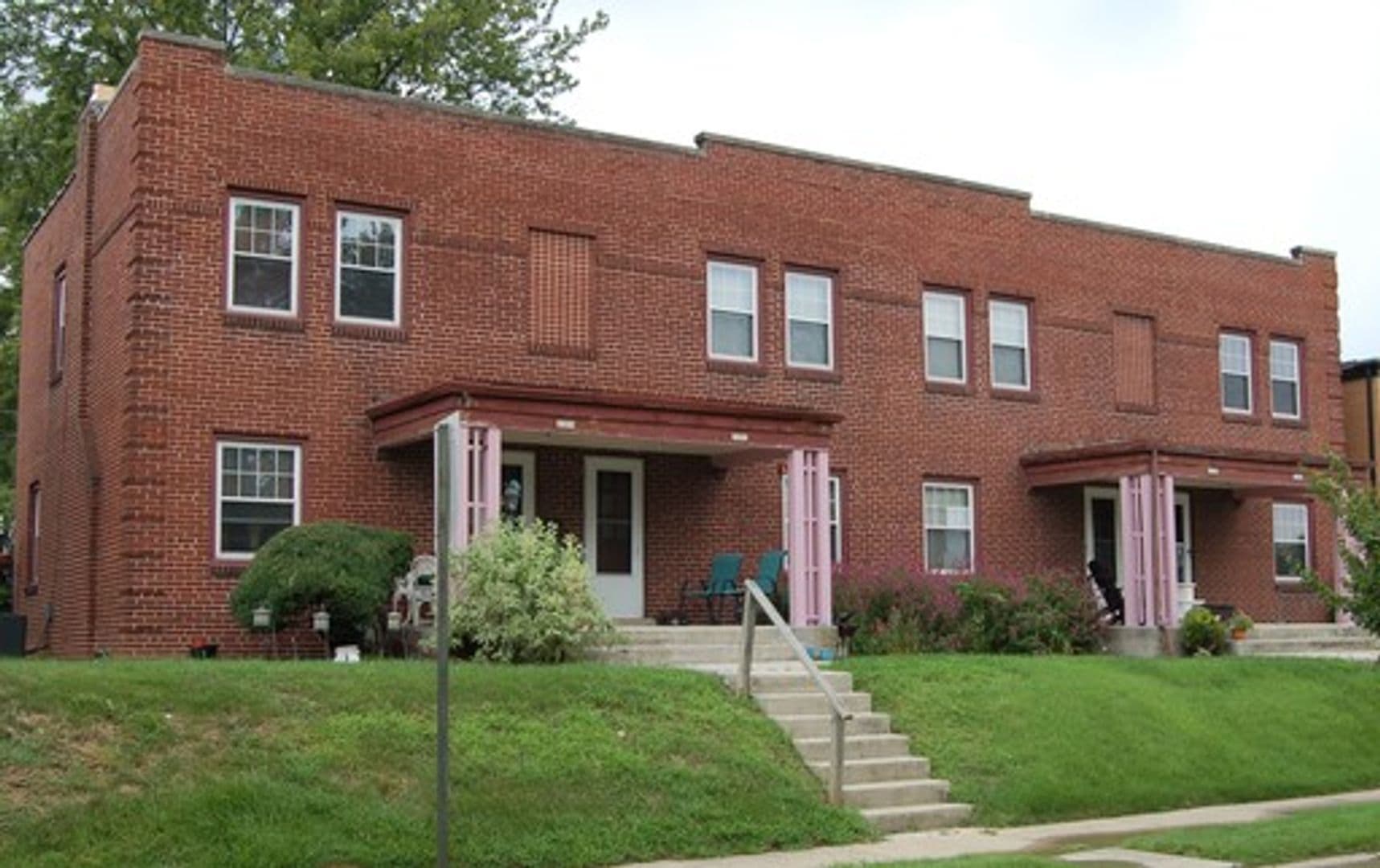Columbus Townhome: 1457 Northwest Blvd