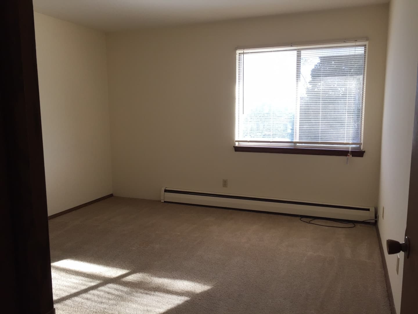 Milwaukee Apartment: 4635 S 20th Street