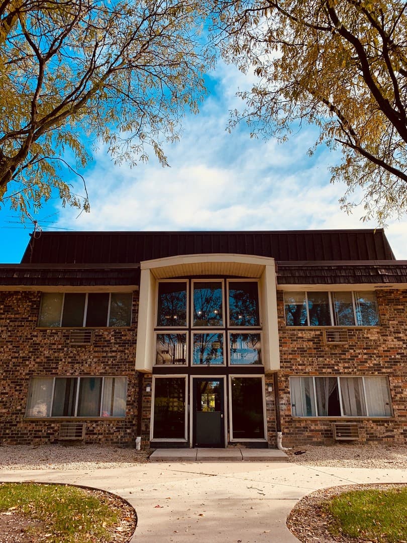Milwaukee Apartment: 4635 S 20th Street