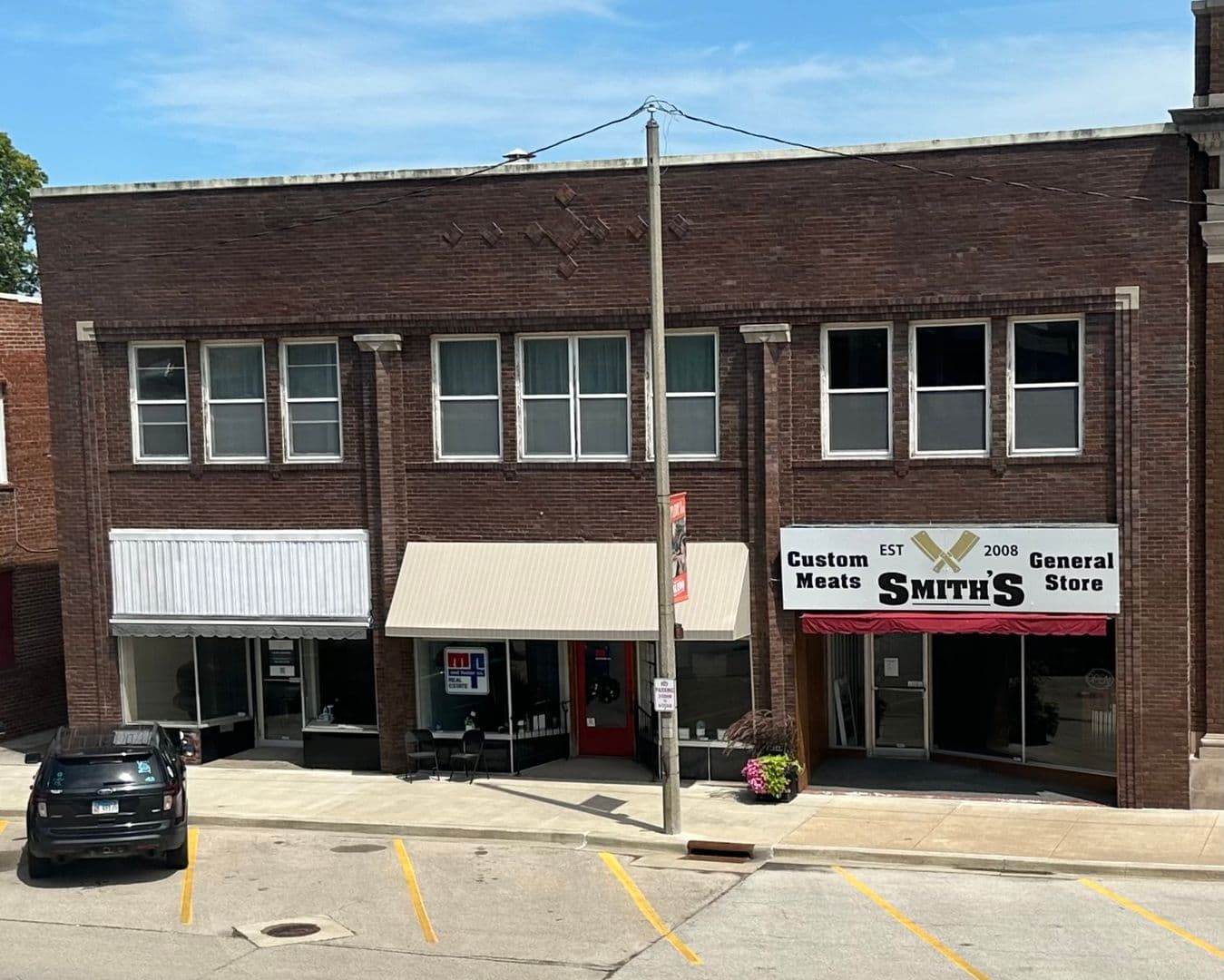 Aledo Apartment: 108 & 110 & 112 N College Ave
