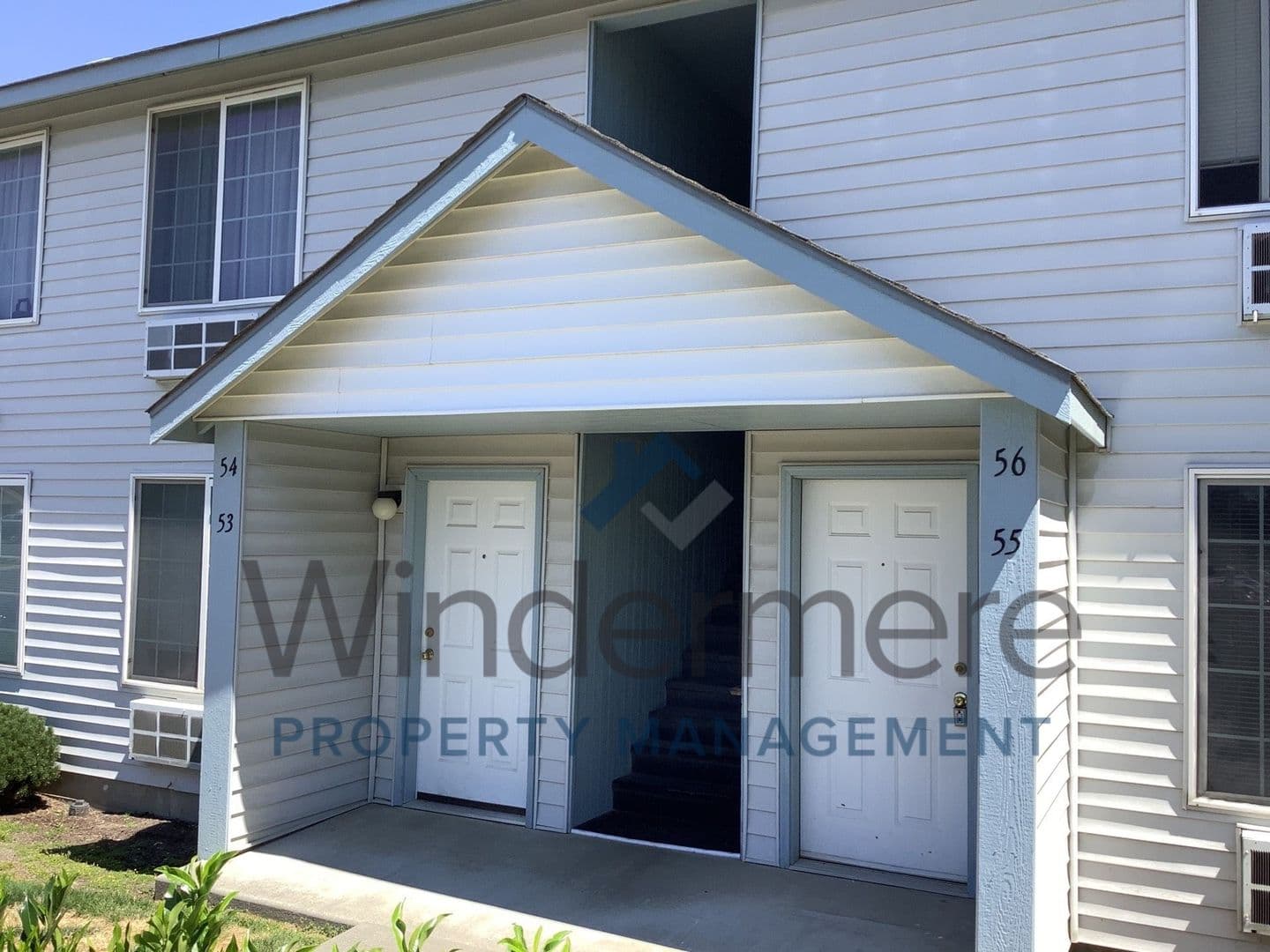 Walla Walla Apartment: 1821 Plaza Way