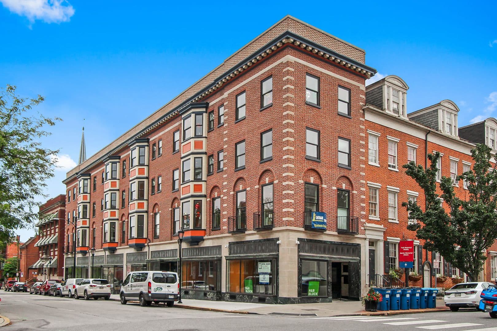 York Apartment: 19 N Duke Street