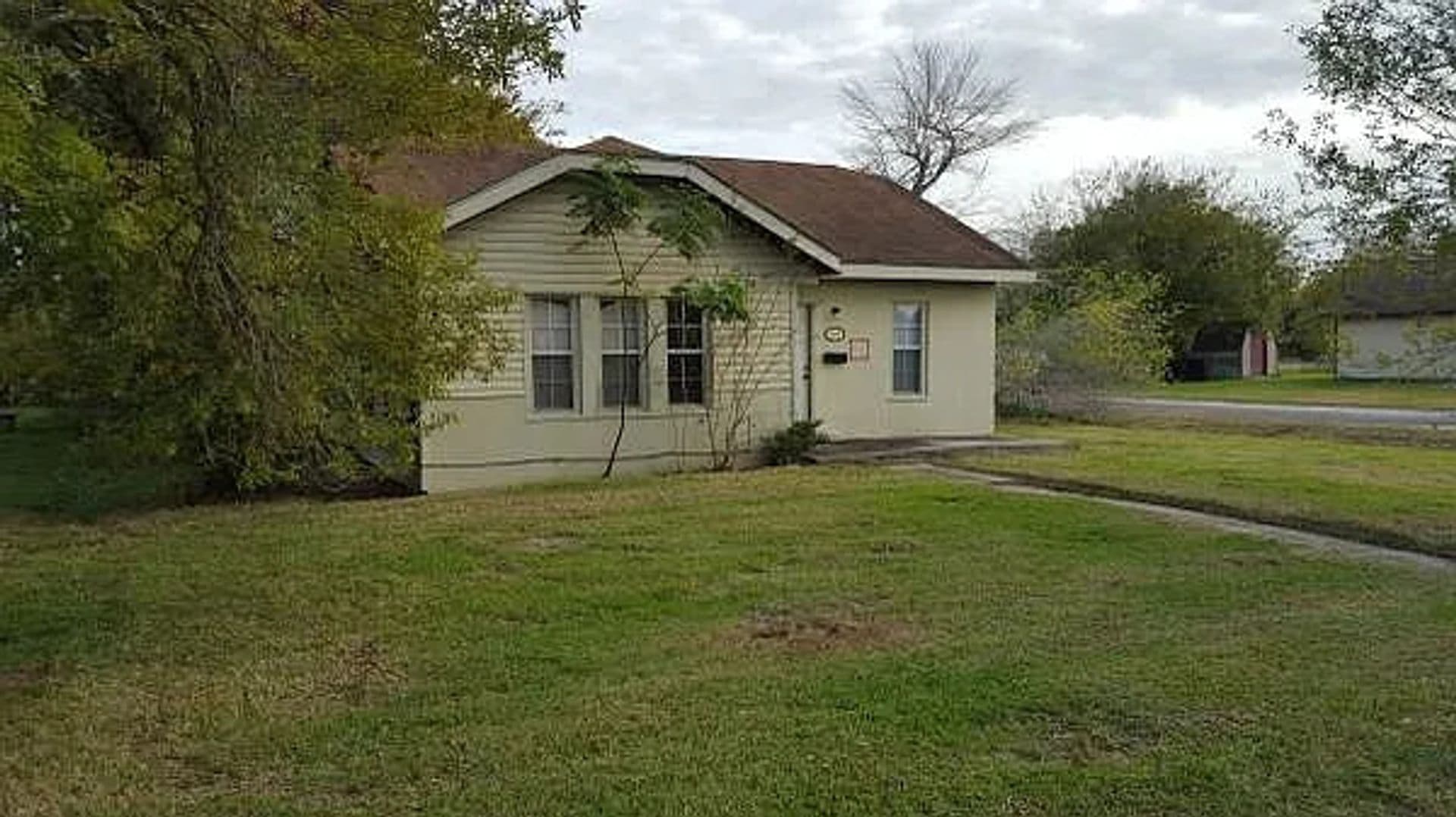 Port Arthur House: 802 17th St