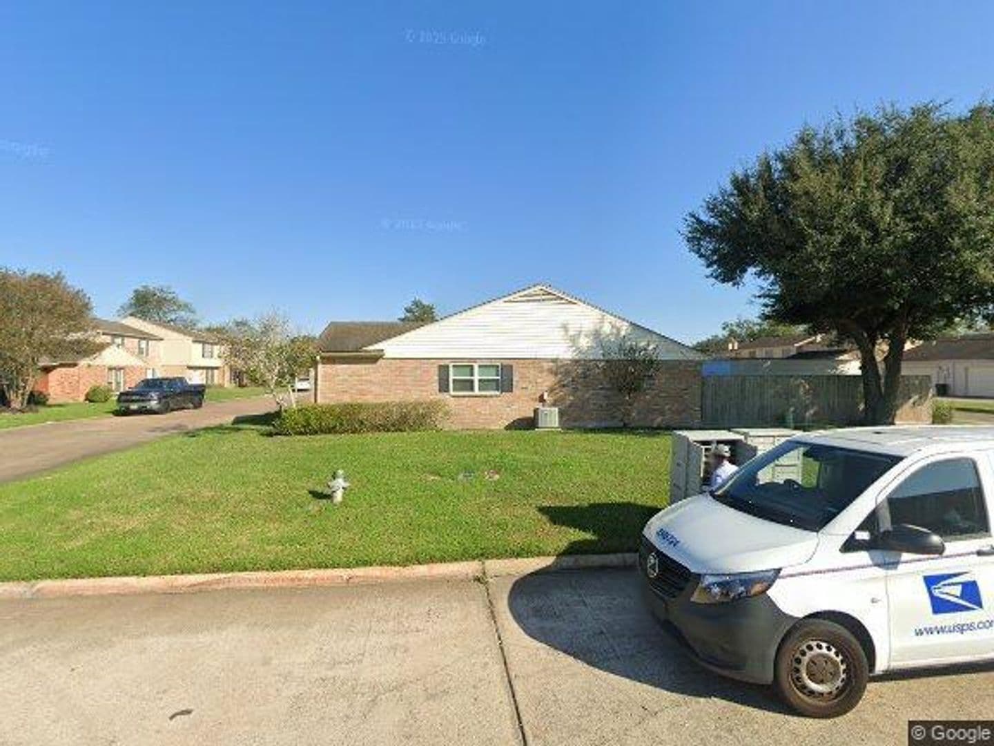 Beaumont House: 410 Yorktown Ln