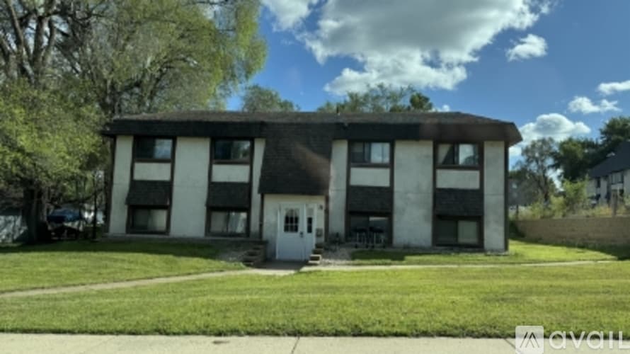 St. Cloud Apartment: 520 13 Th St S