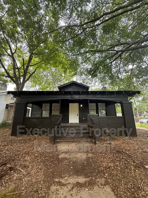 Fairfield House: 601 41st Street