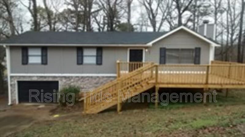 Pinson House: 3146 Sleepy Hollow Dr