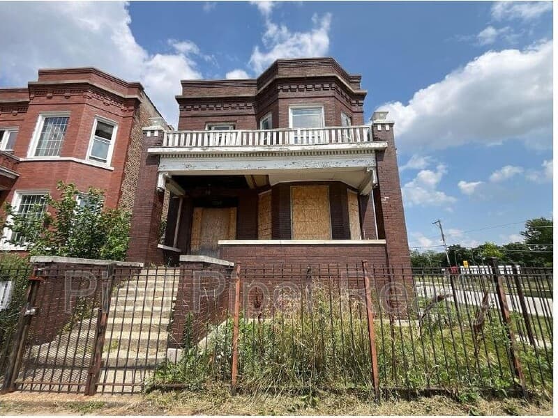 Chicago Condo: 7255 South Yale Avenue - 2