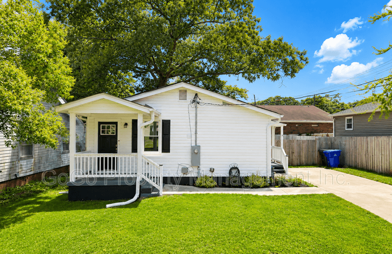 Greenville House: 4 Bigby Street