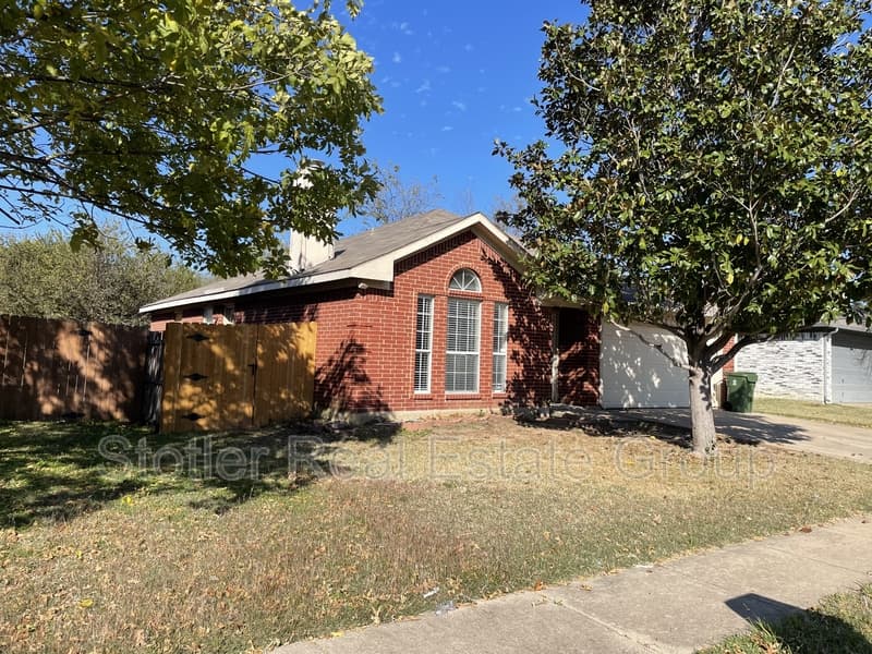 Arlington House: 105 Sudbury Way
