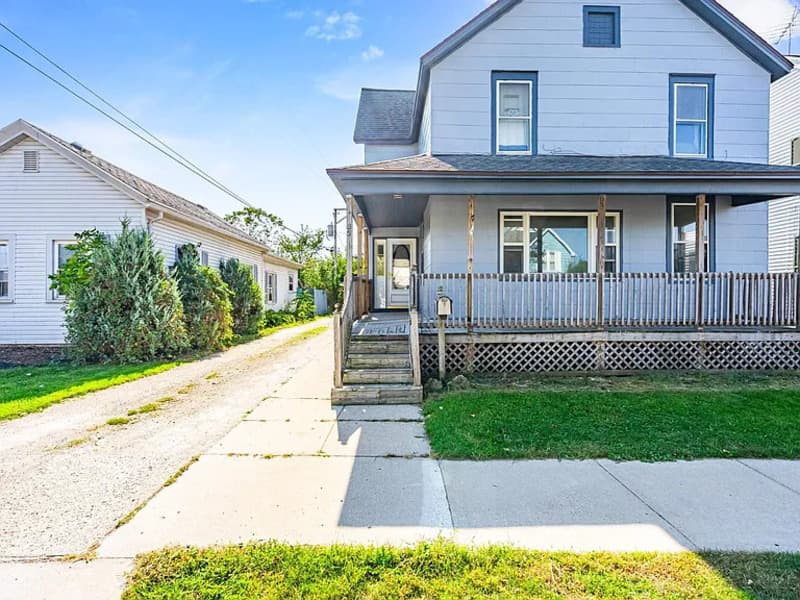Fond du Lac Condo: 40-42 East 10th Street - 42