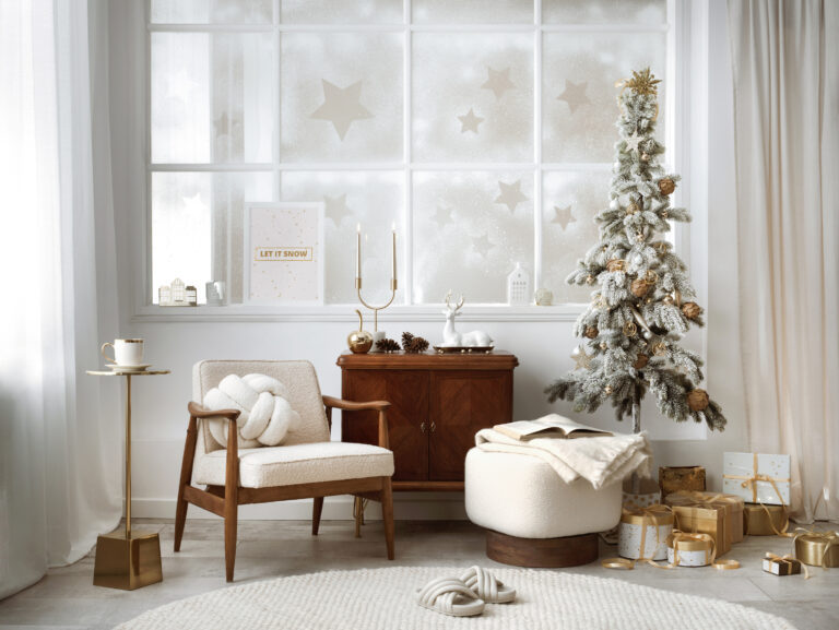 Rental Ready for the Holidays: Decorating Tips for Apartment Living